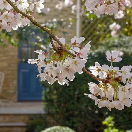 The Potting Shed, 5* Luxury Escape Cirencester Εξωτερικό φωτογραφία