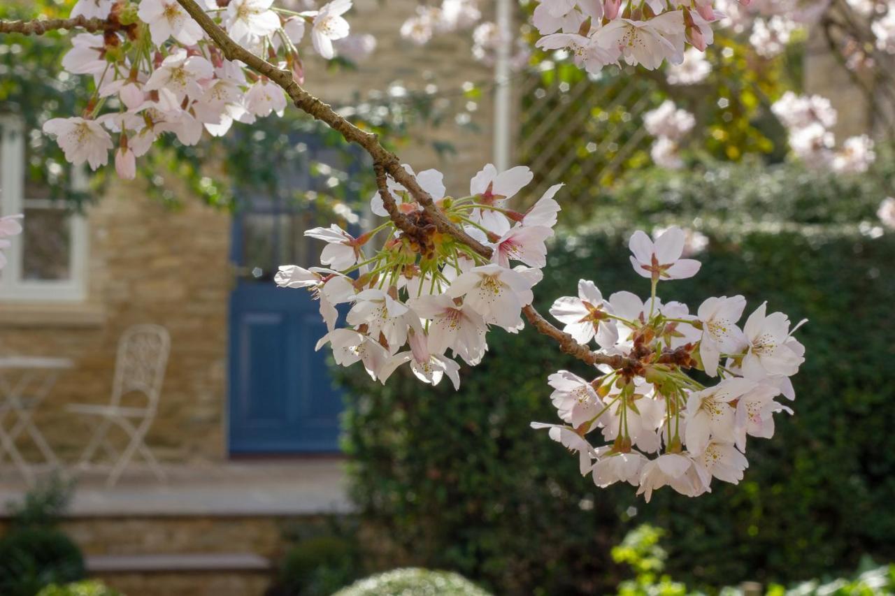 The Potting Shed, 5* Luxury Escape Cirencester Εξωτερικό φωτογραφία