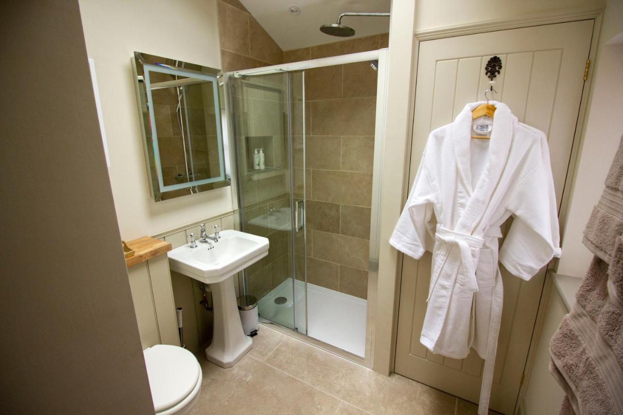 The Potting Shed, 5* Luxury Escape Cirencester Εξωτερικό φωτογραφία