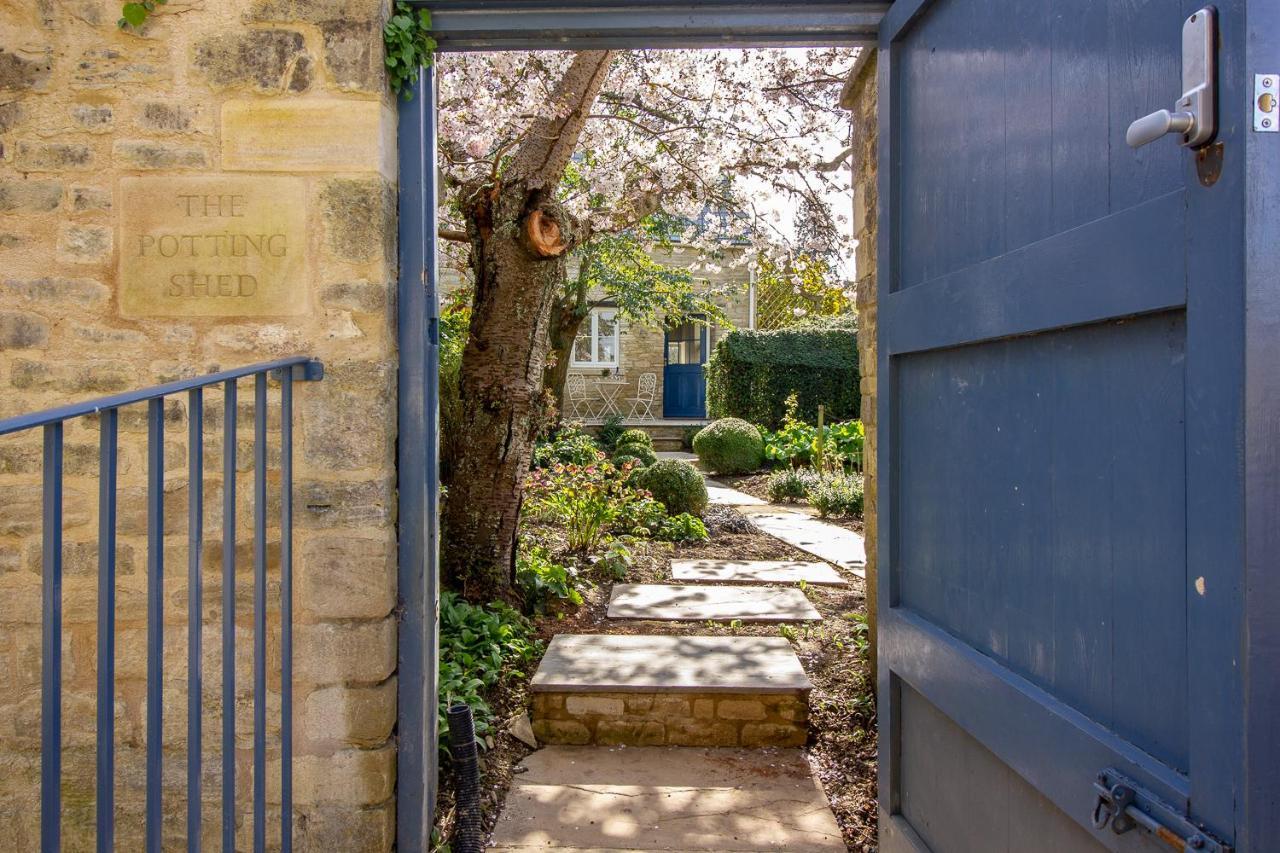 The Potting Shed, 5* Luxury Escape Cirencester Εξωτερικό φωτογραφία