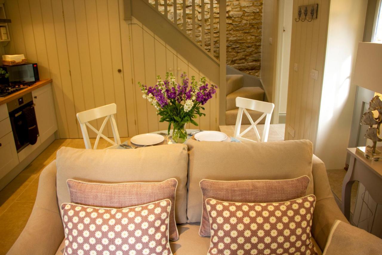 The Potting Shed, 5* Luxury Escape Cirencester Εξωτερικό φωτογραφία