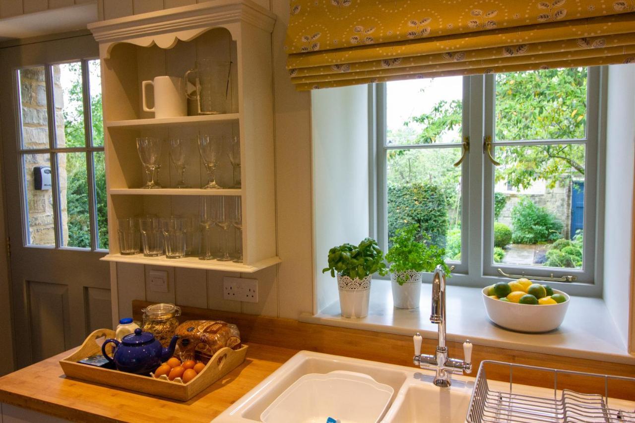 The Potting Shed, 5* Luxury Escape Cirencester Εξωτερικό φωτογραφία