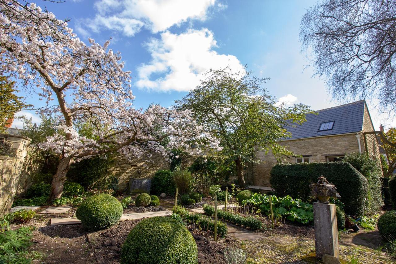 The Potting Shed, 5* Luxury Escape Cirencester Εξωτερικό φωτογραφία
